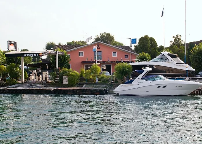 Hotel Johnson Peschiera del Garda