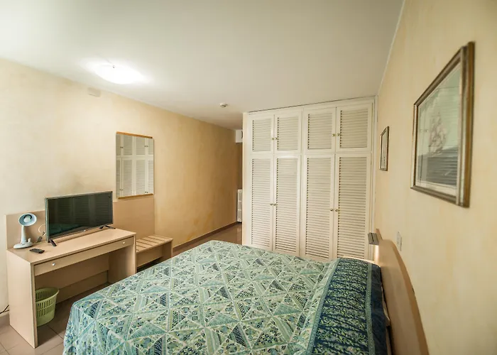 Hotel Johnson Peschiera del Garda